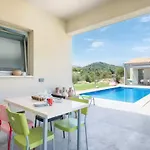 Can Colomer Ferragut Villa With Private Pool