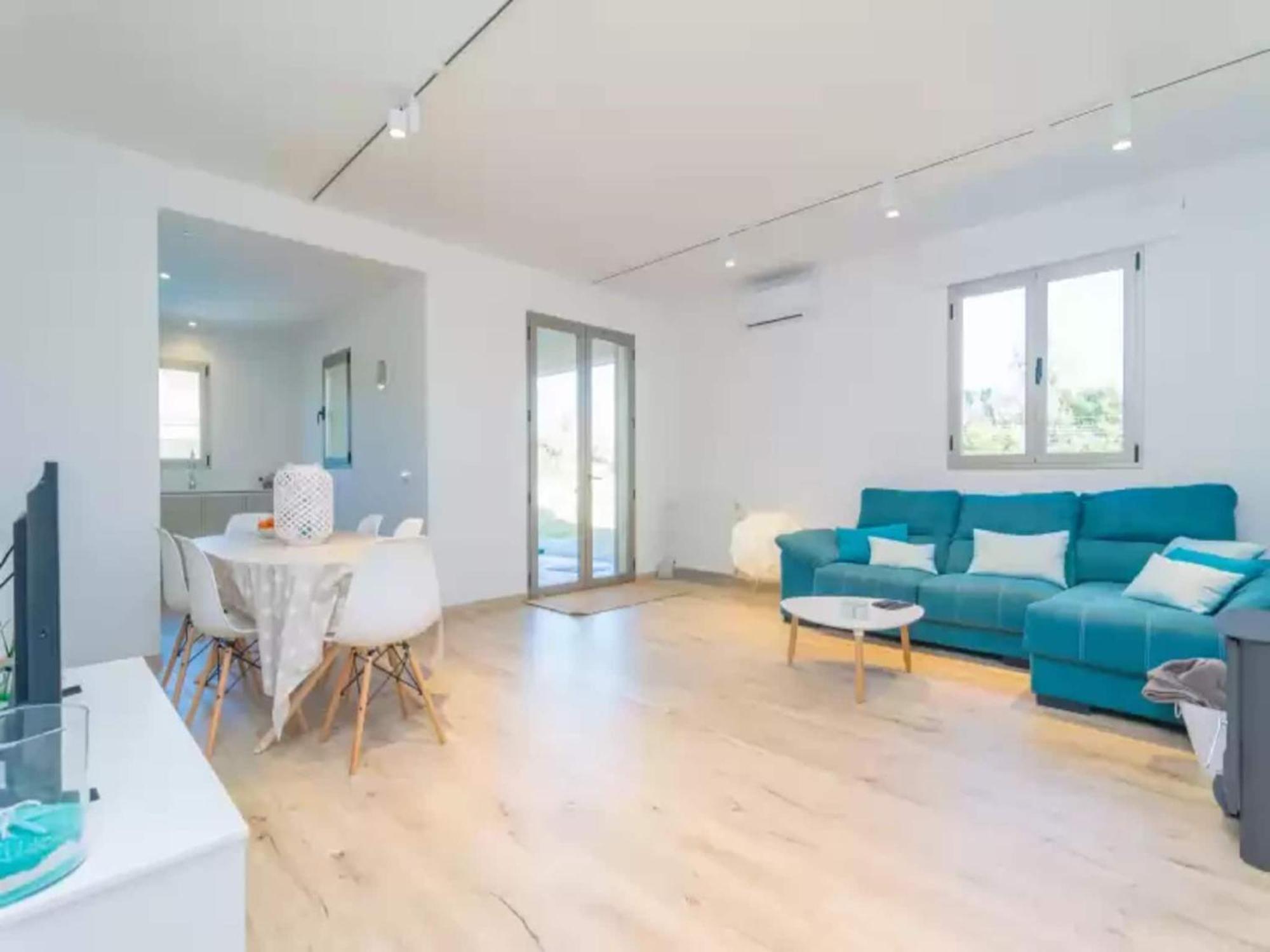 Villa Colomer Ferragut With Private Pool