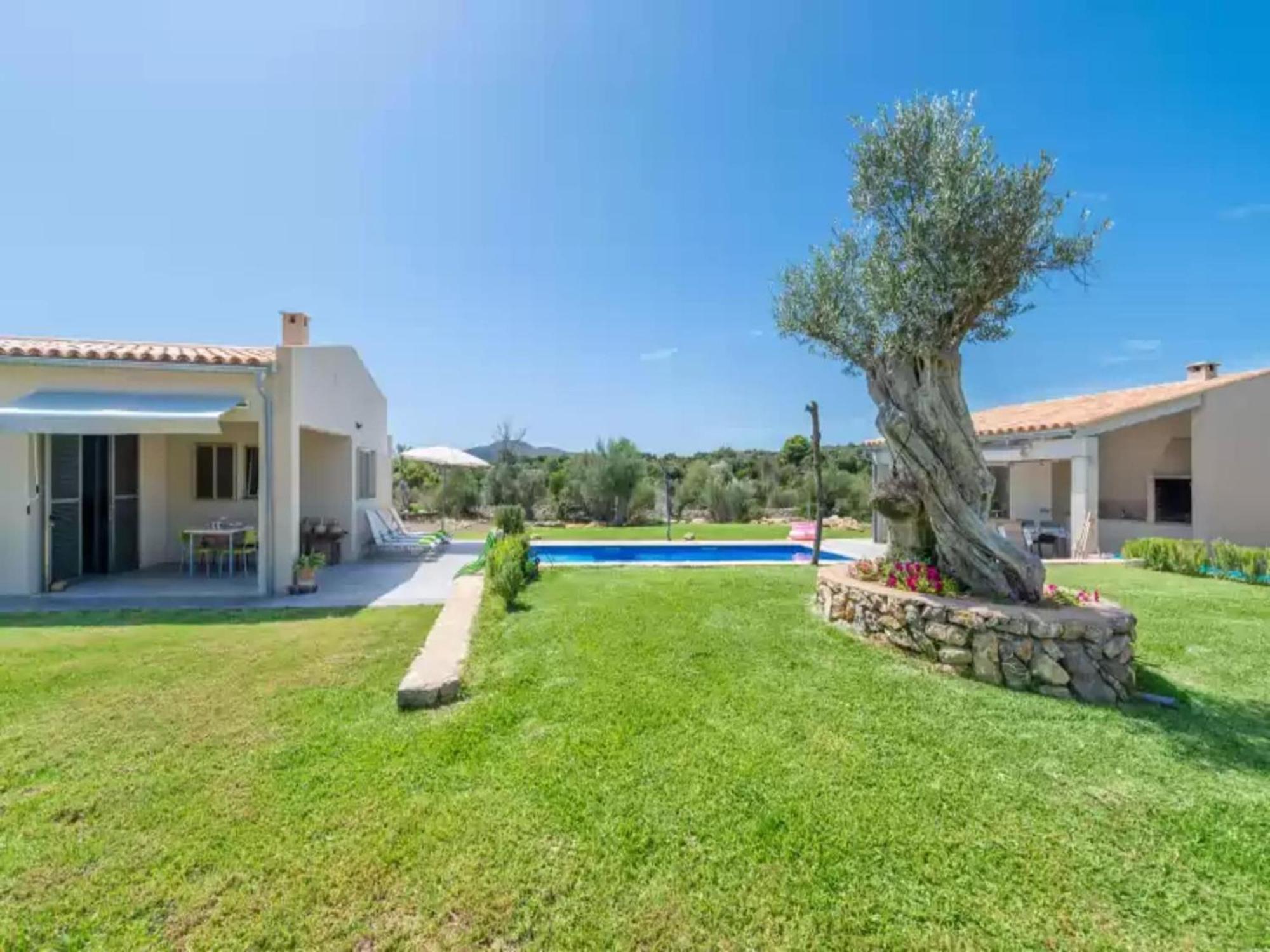 Colomer Ferragut With Private Pool