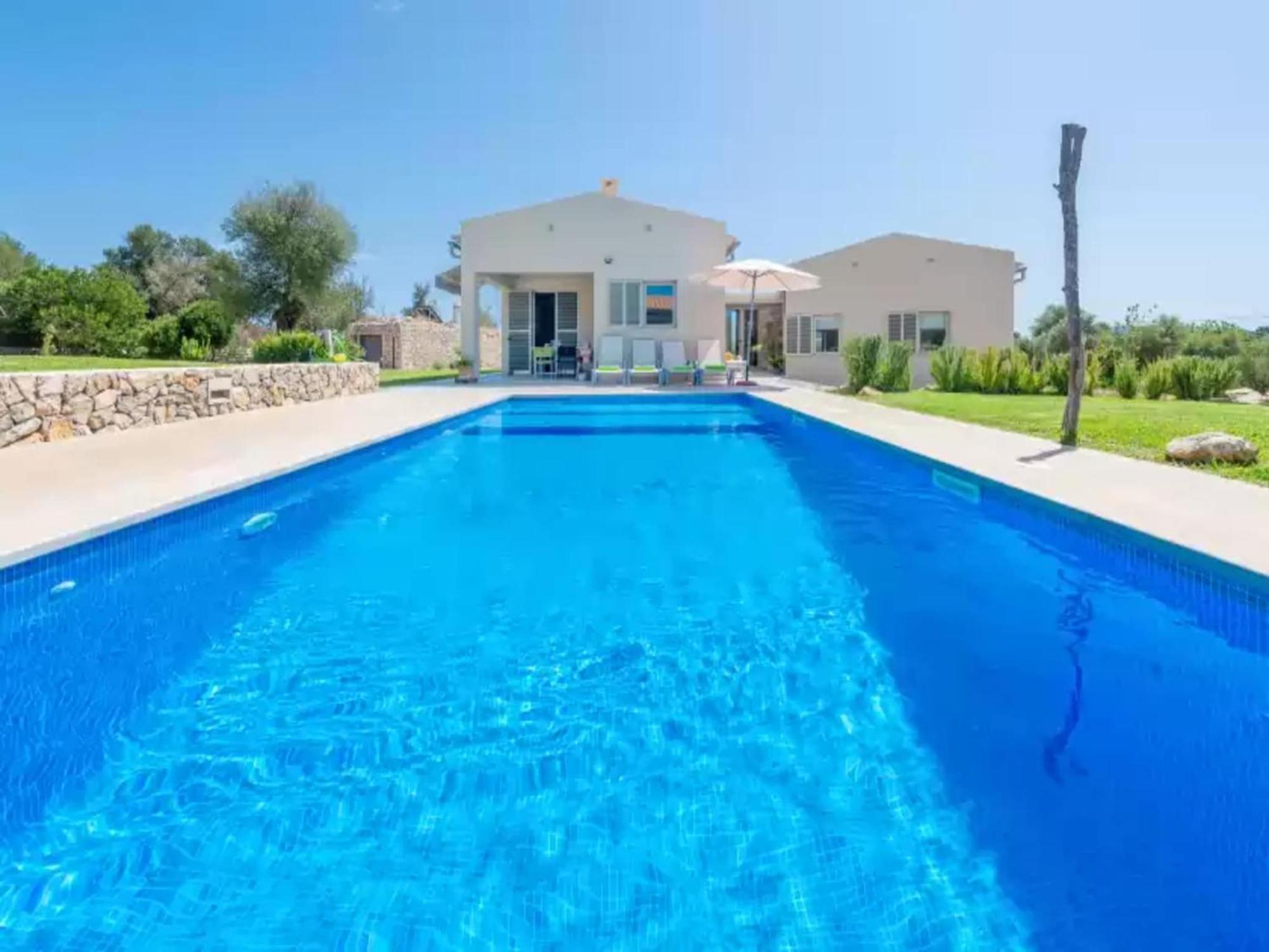 Villa Colomer Ferragut With Private Pool